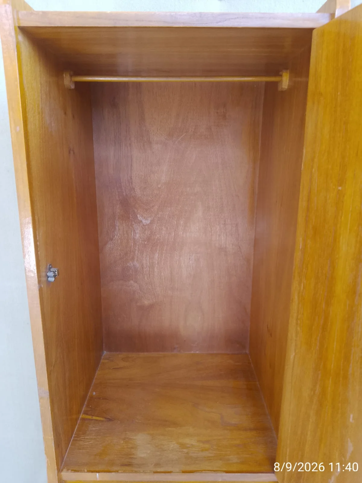 Ropero 1 puerta 4 cajones aglomerado enchapado — foto 5