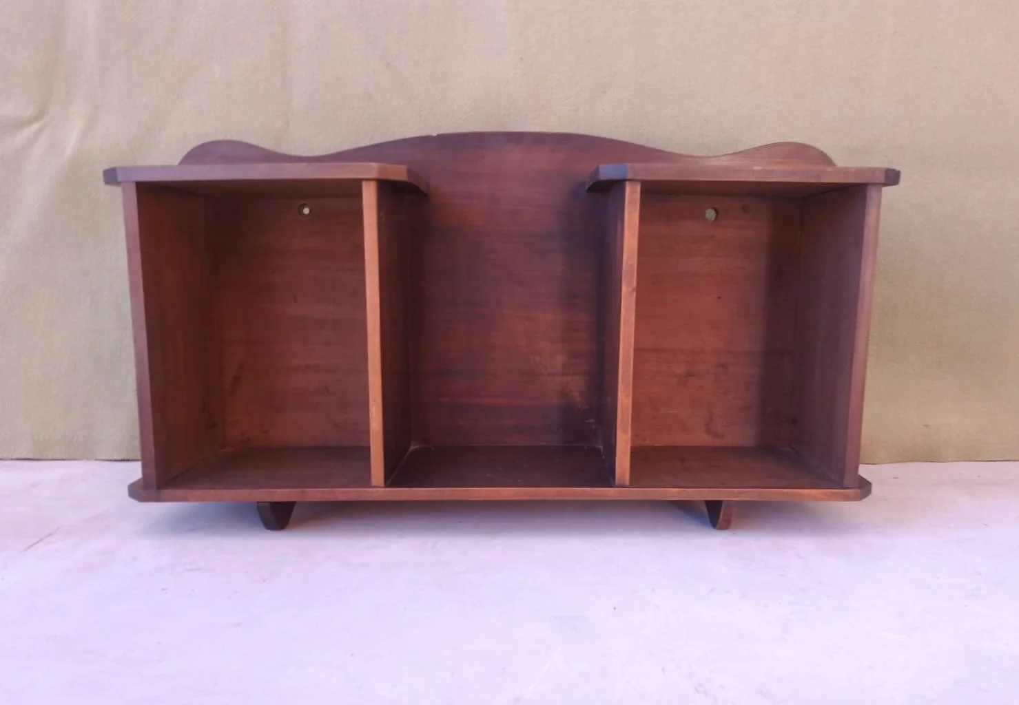 Alacena pequeña para colgar de madera — foto 3