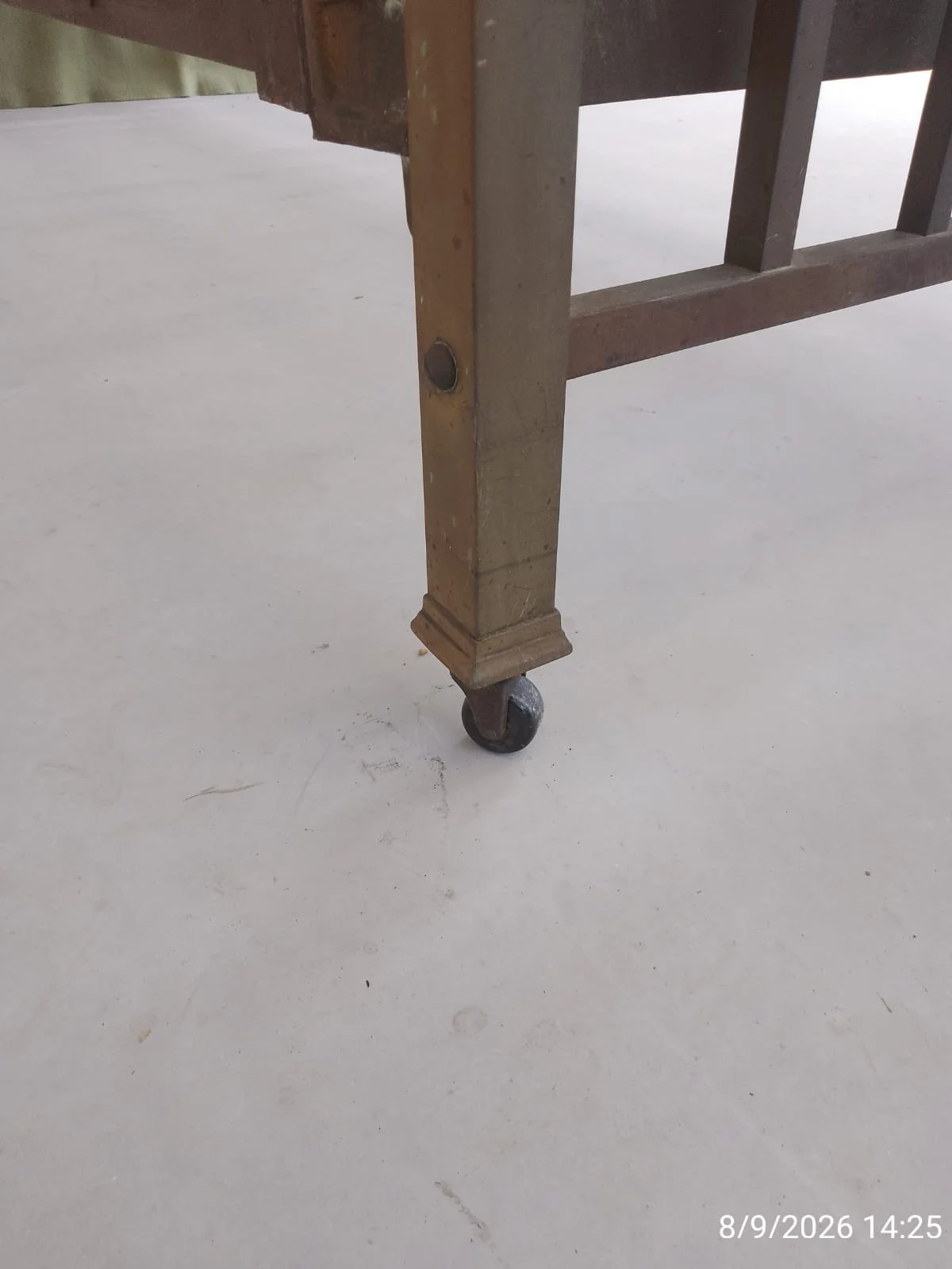 Cama de Bronce antigua 1 Plaza — foto 4