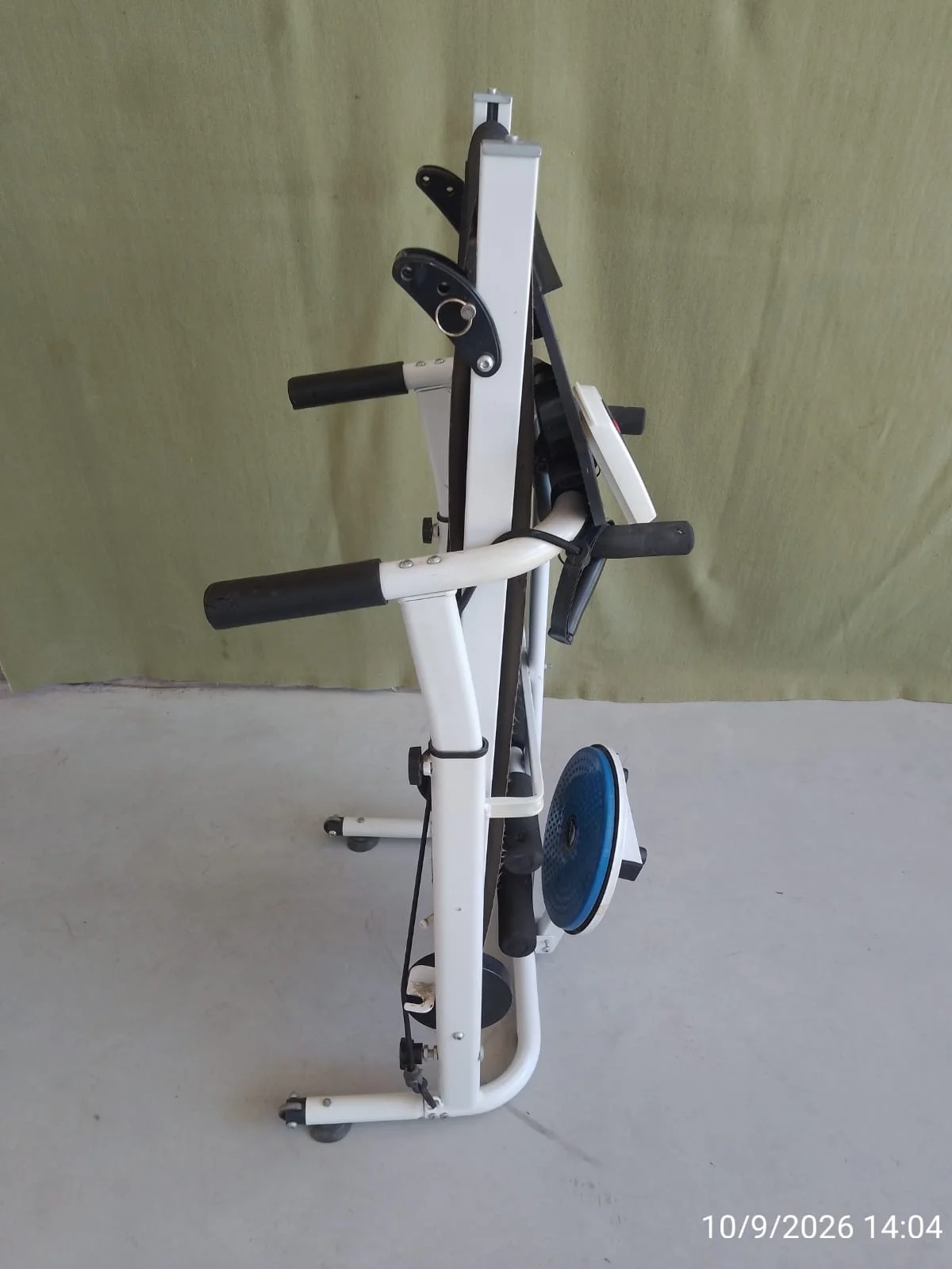 Cinta caminadora plegable sin motor con Twister y Mancuernas — foto 9